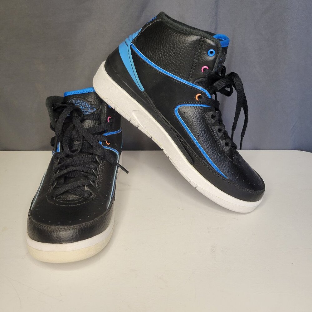 Air Jordan 2 Retro BG 'Radio Raheem' 834276-015 Size 5.5Y